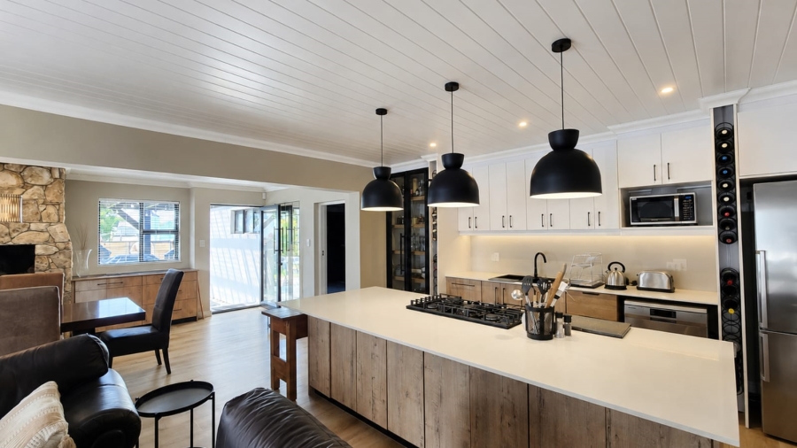 4 Bedroom Property for Sale in Stilbaai Wes Western Cape